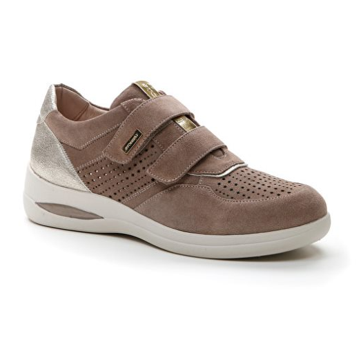 Stonefly: Innovazione e Comfort nel Mercato delle Calzature Italiane